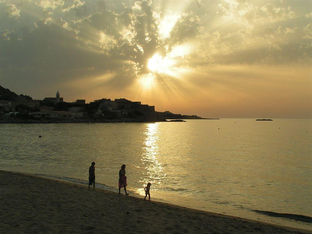 L'Escale Plage Algajola  Buitenkant foto